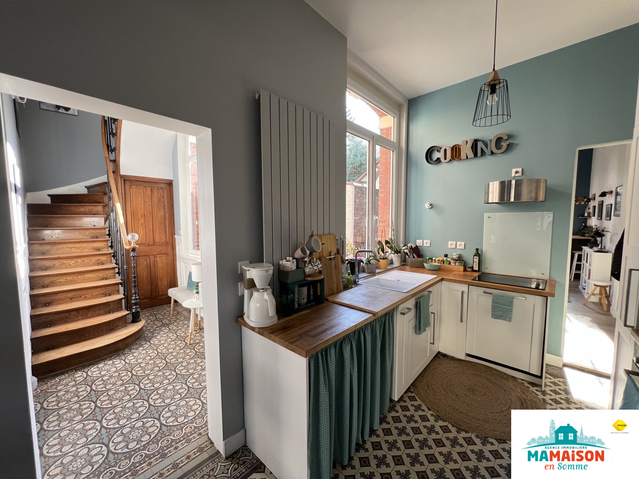 Immo80 – L'immobilier à Amiens et dans la Somme-Centre ville d’albert, maison familiale de caractère de 148 m2, 8 pièces, 5 chambres, cave et jardin.