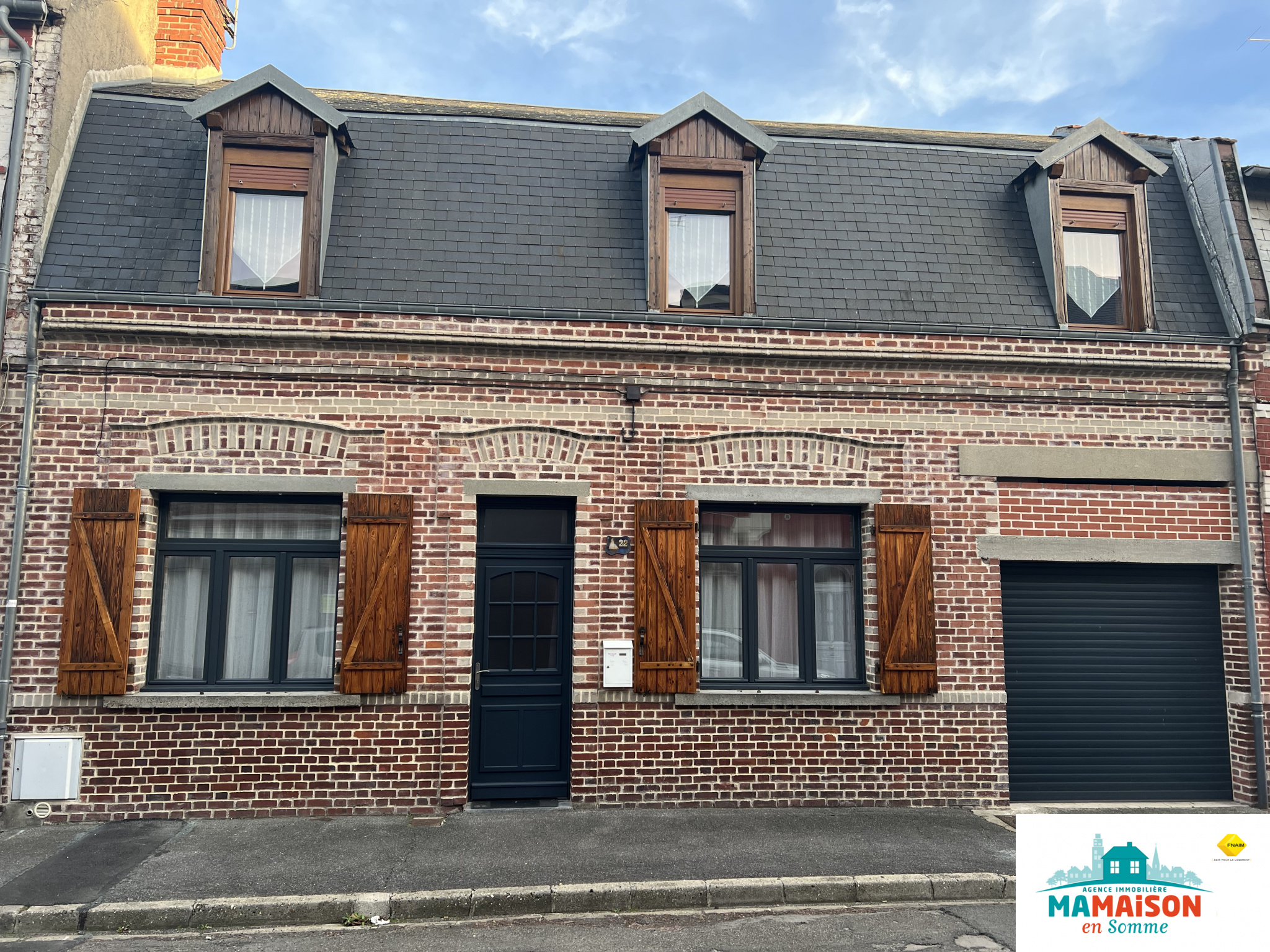 Immo80 – L'immobilier à Amiens et dans la Somme-Proche centre ville d’Albert, jolie maison, 6 pièces, 4 chambres, avec jardin et garage.