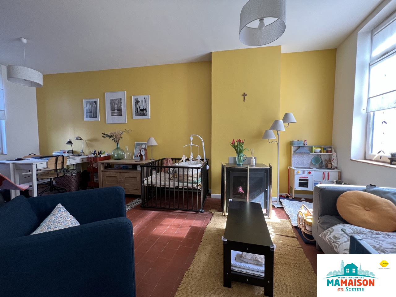 Immo80 – L'immobilier à Amiens et dans la Somme-A Albert, proche centre-ville et commodités, maison de 103 m2, 5 pièces, 3 chambres et jardin clos.
