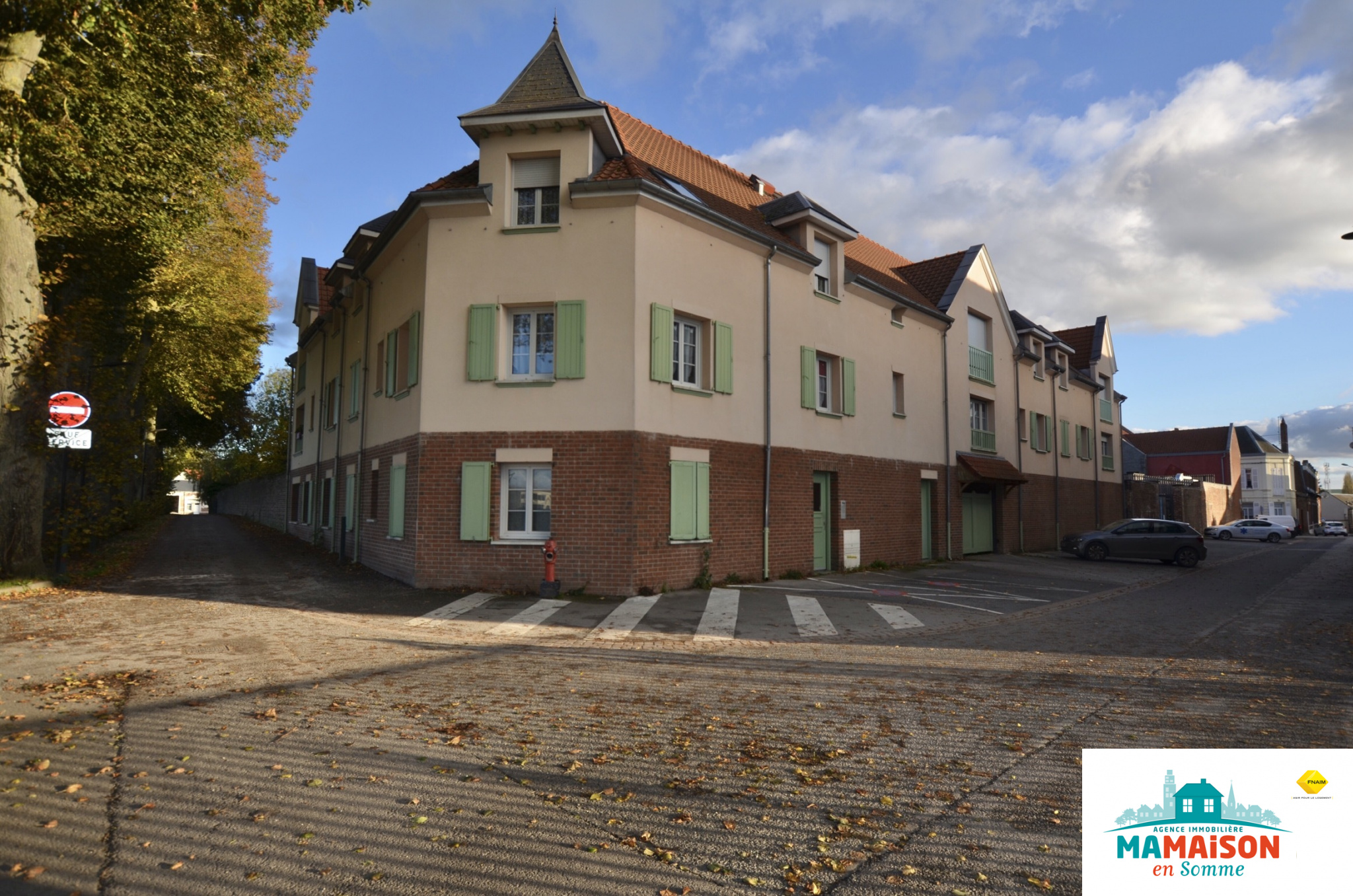Immo80 – L'immobilier à Amiens et dans la Somme-Studio avec Place de Parking couverte