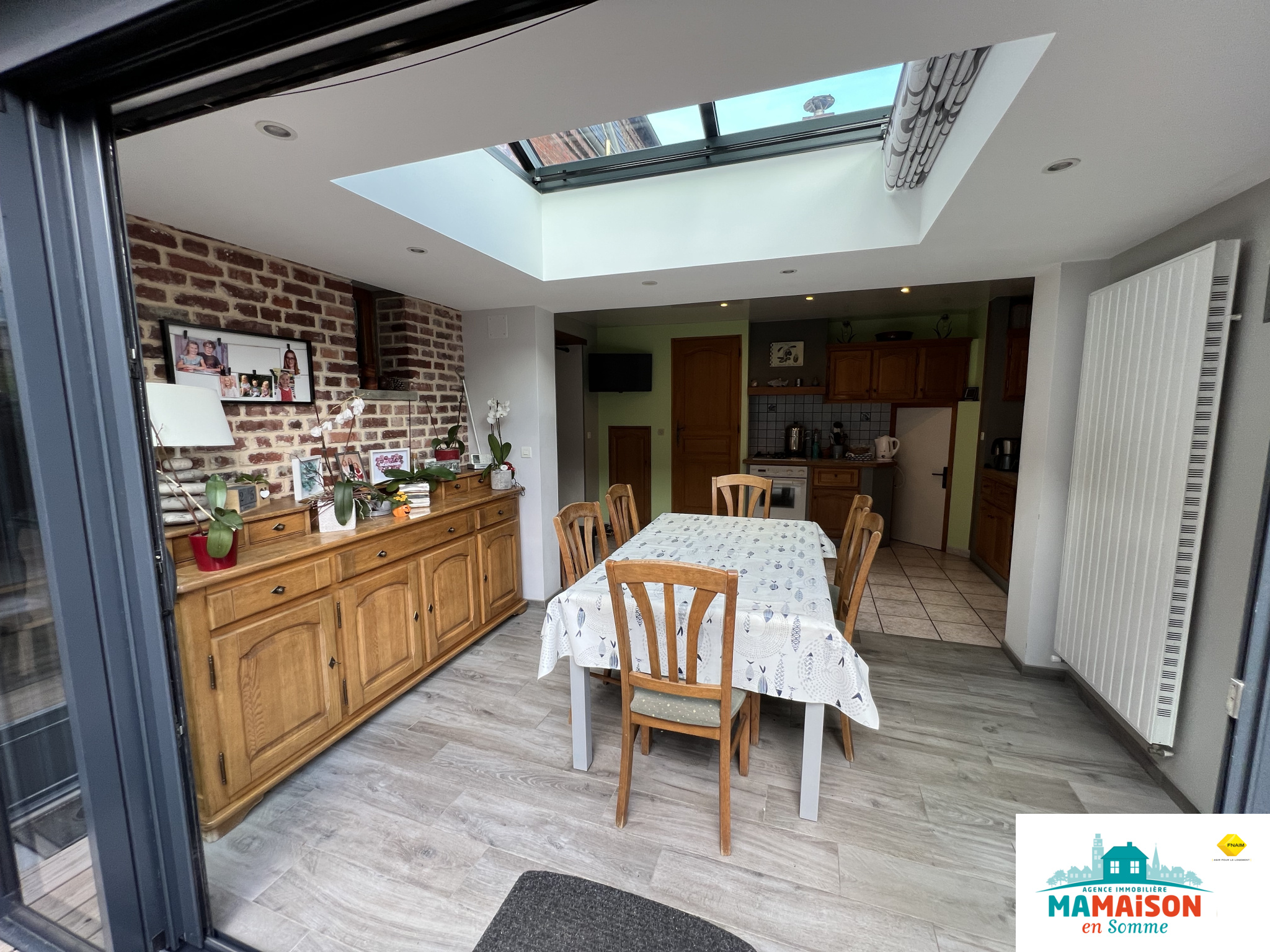 Immo80 – L'immobilier à Amiens et dans la Somme-Proche centre ville d’Albert, jolie maison, 6 pièces, 4 chambres, avec jardin et garage.