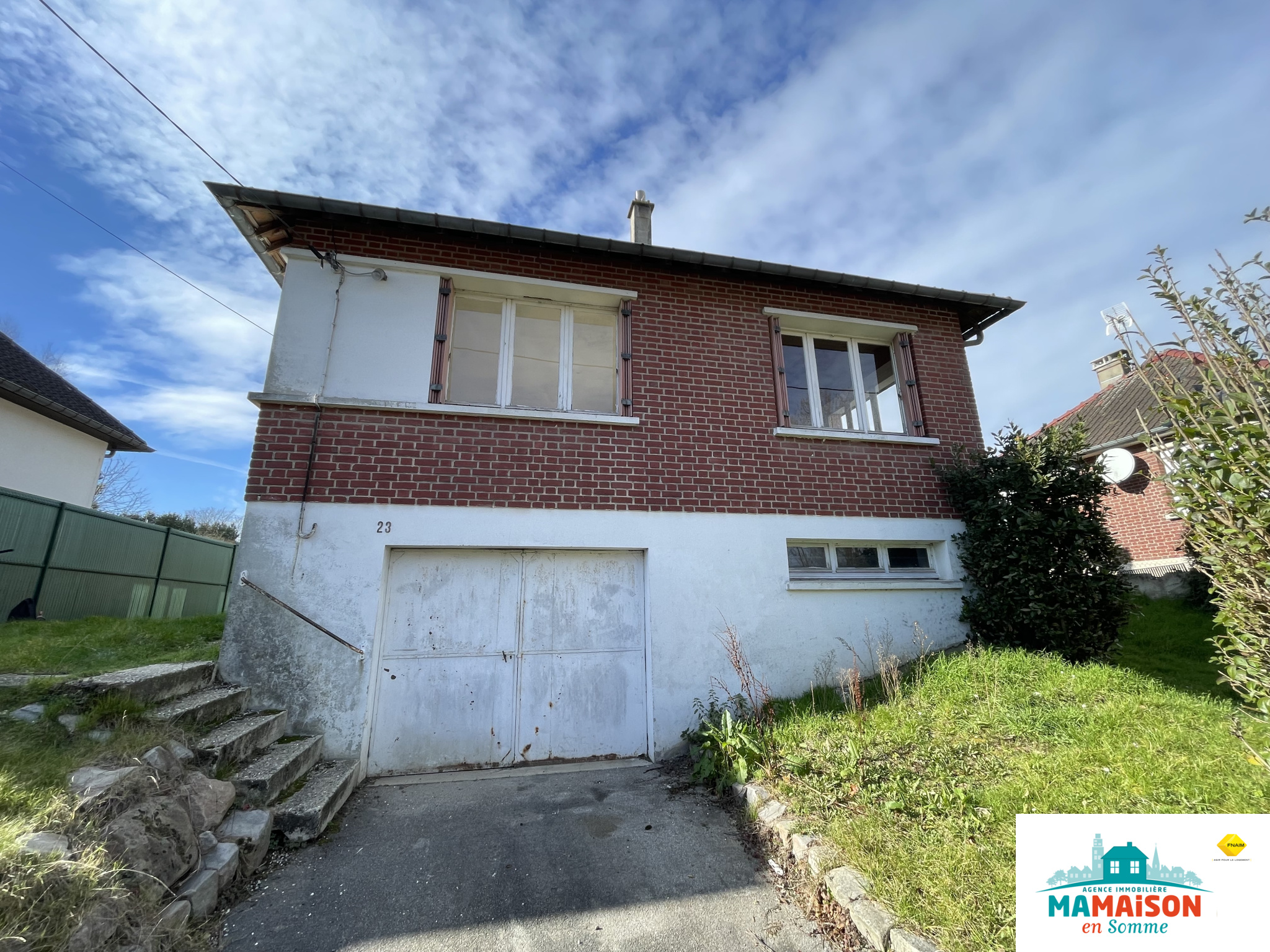 Immo80 – L'immobilier à Amiens et dans la Somme-Pavillon sur sous sol , 3 chambres , autonomie de plain pied.Jardin